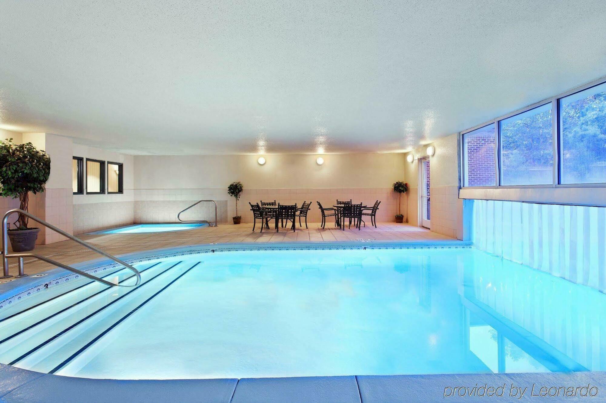 Country Inn & Suites By Radisson, Charlotte University Place, Nc Dış mekan fotoğraf